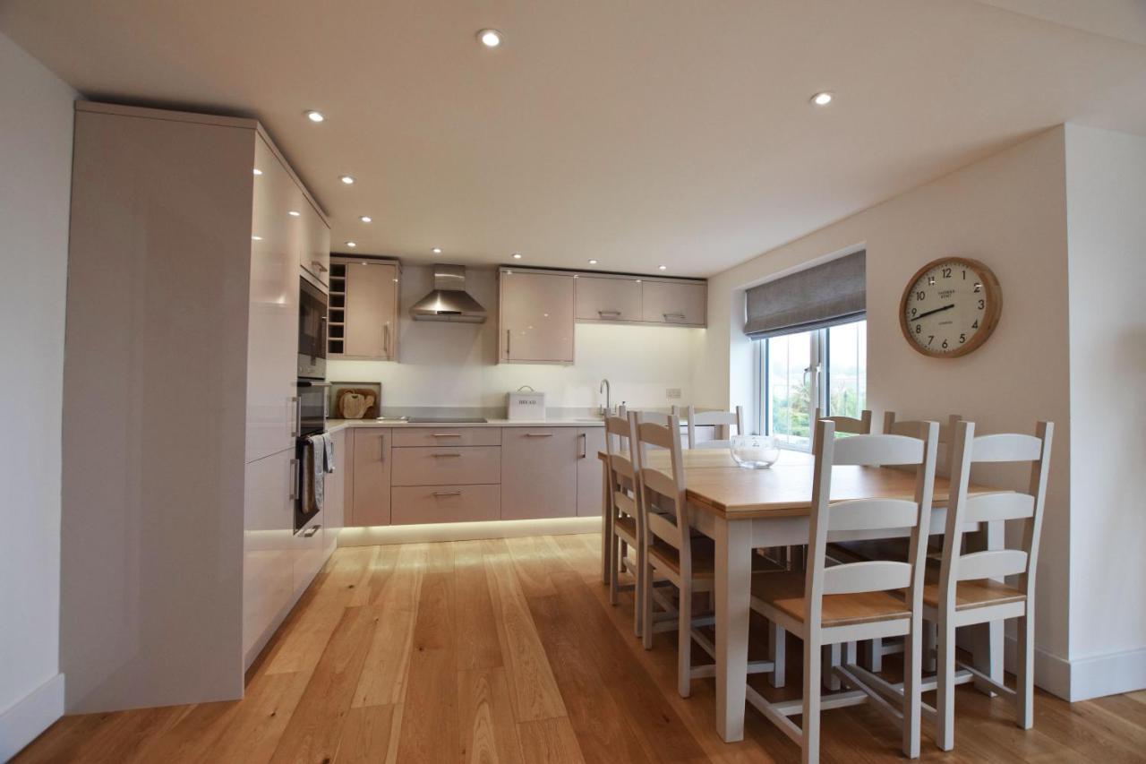 Halcyon - Contemporary 4 Bed Holiday Home In Salcombe - Sleeps 8 ภายนอก รูปภาพ