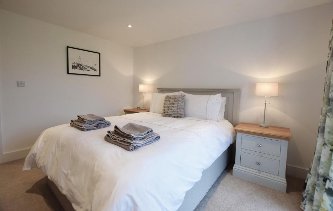 Halcyon - Contemporary 4 Bed Holiday Home In Salcombe - Sleeps 8 ภายนอก รูปภาพ