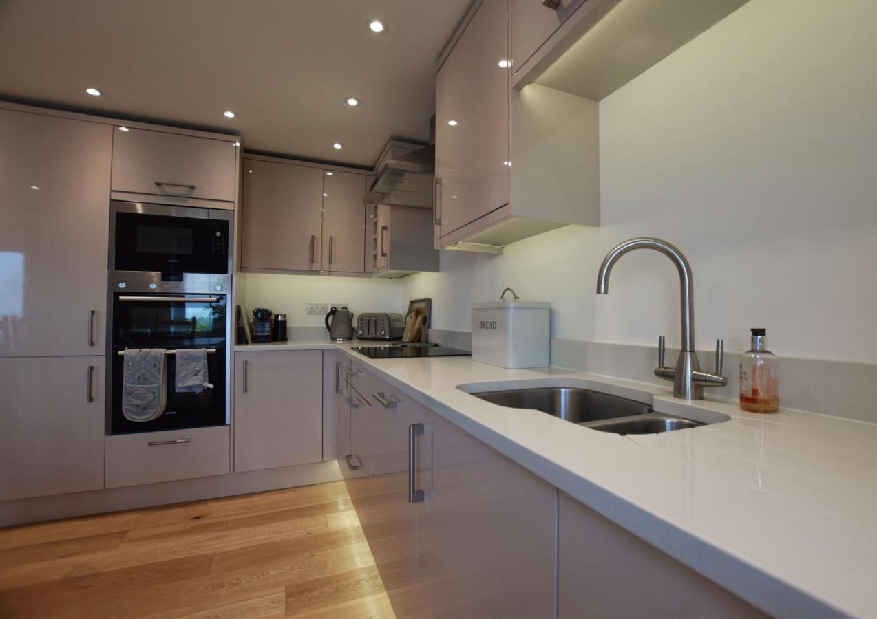 Halcyon - Contemporary 4 Bed Holiday Home In Salcombe - Sleeps 8 ภายนอก รูปภาพ